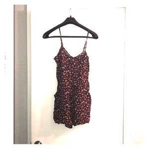 Super Cute Floral Romper 🌸🌼